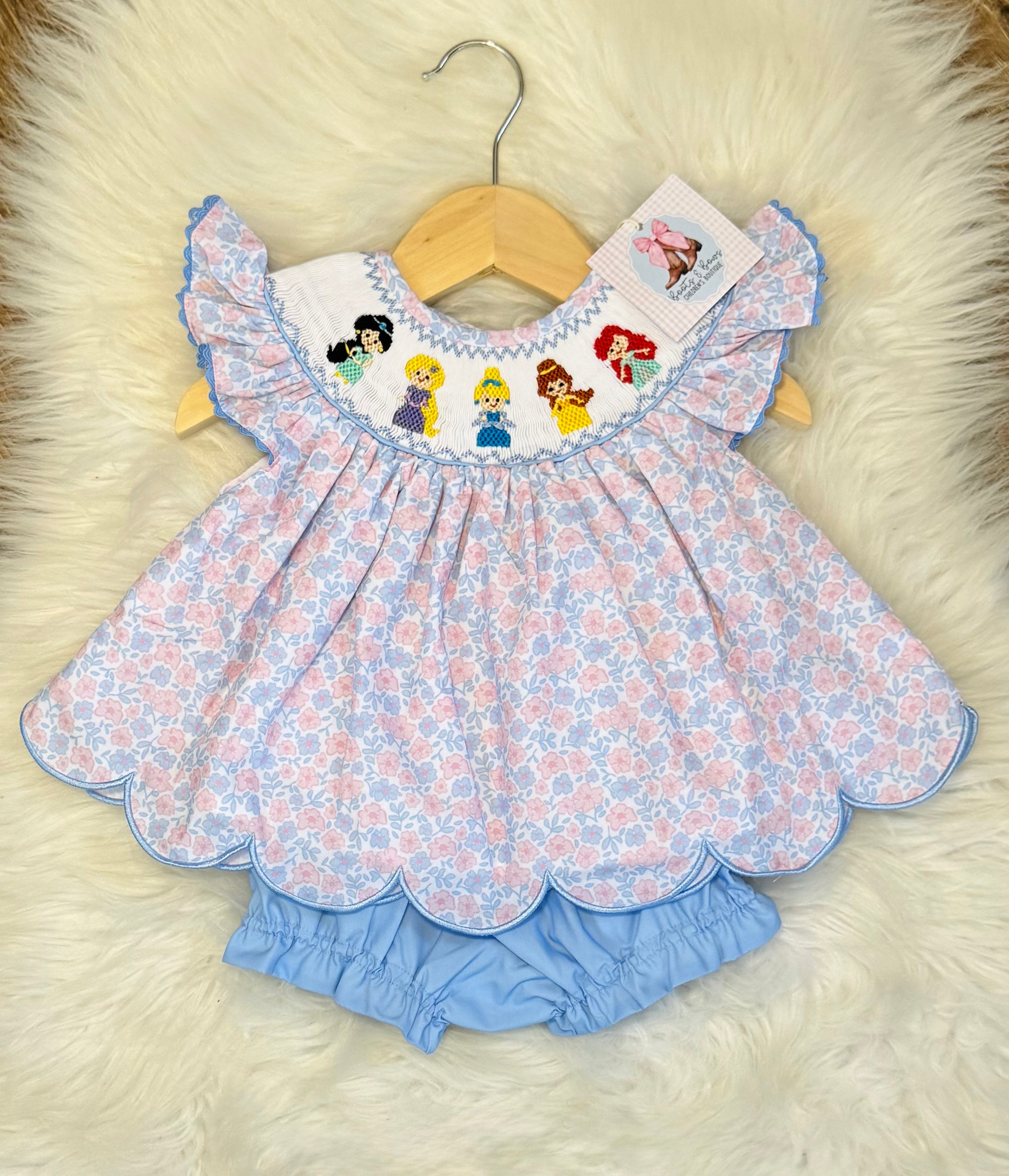 Pretty Princess Smocked Bloomer Set – Boots and Bows Children's Boutique Pretty Princess Smocked Bloomer Set – Boots and Bows Children's Boutique