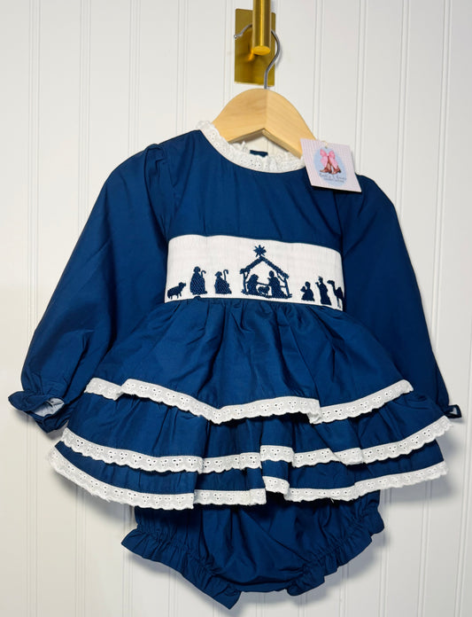 Luke 2:11 Smocked Girls Bloomer Set