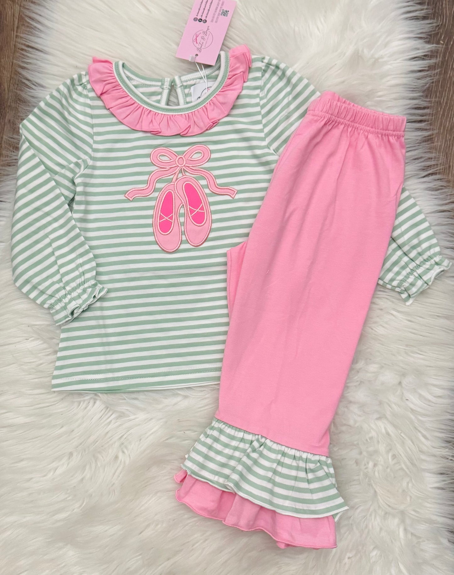 Bows + Ballet Girls Ruffle Pants Set